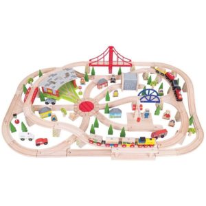 Товарен дървен влак с релси и аксесоари Bigjigs Rail BJT017 1